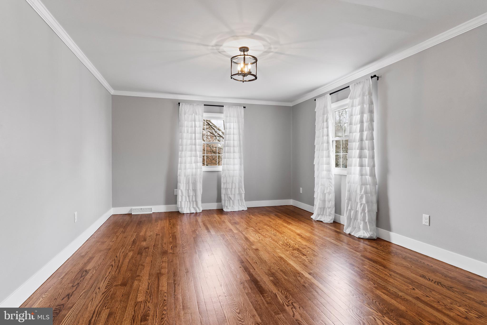 KENDOR SUMMIT - Residential