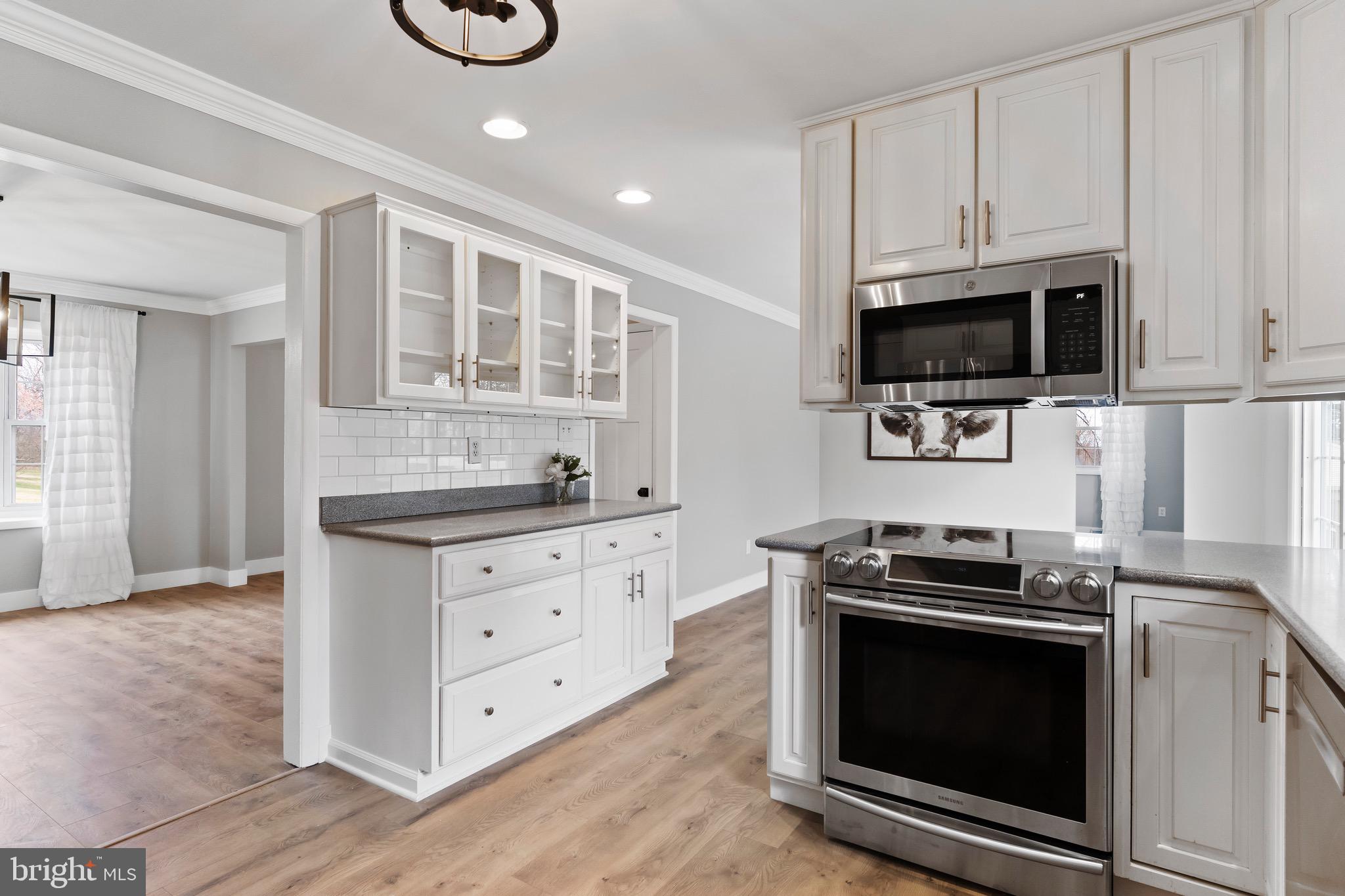 KENDOR SUMMIT - Residential