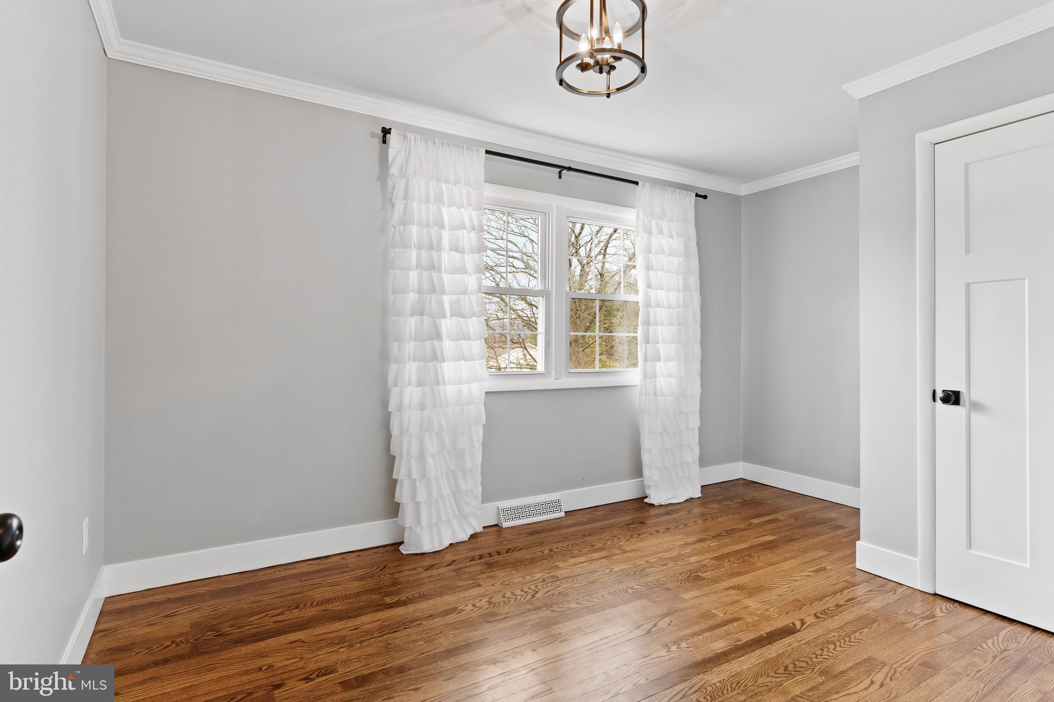 KENDOR SUMMIT - Residential