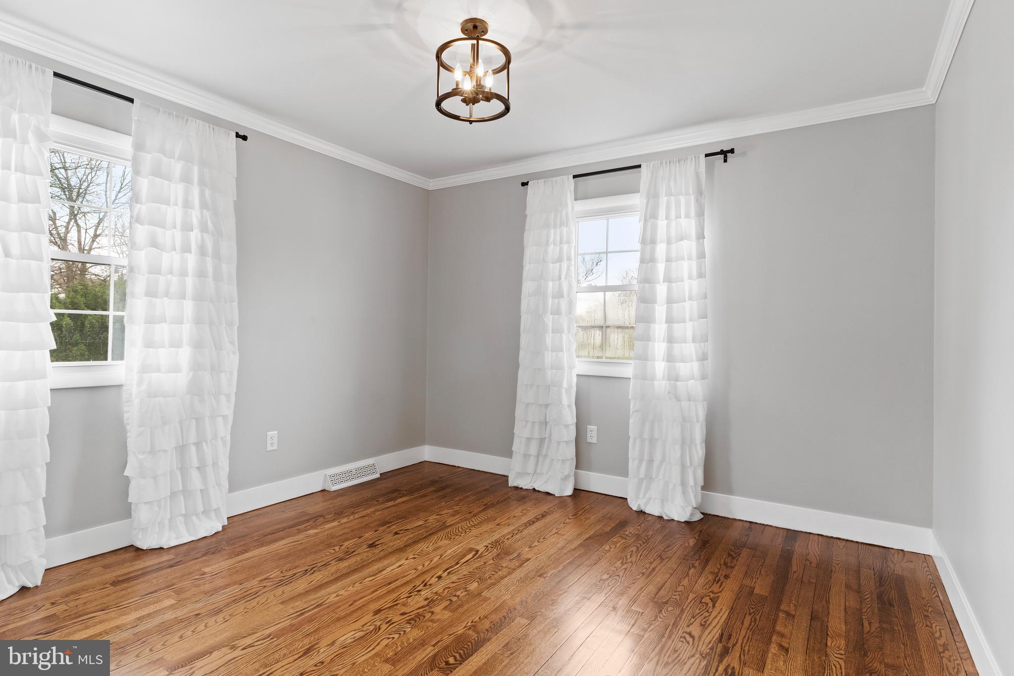 KENDOR SUMMIT - Residential