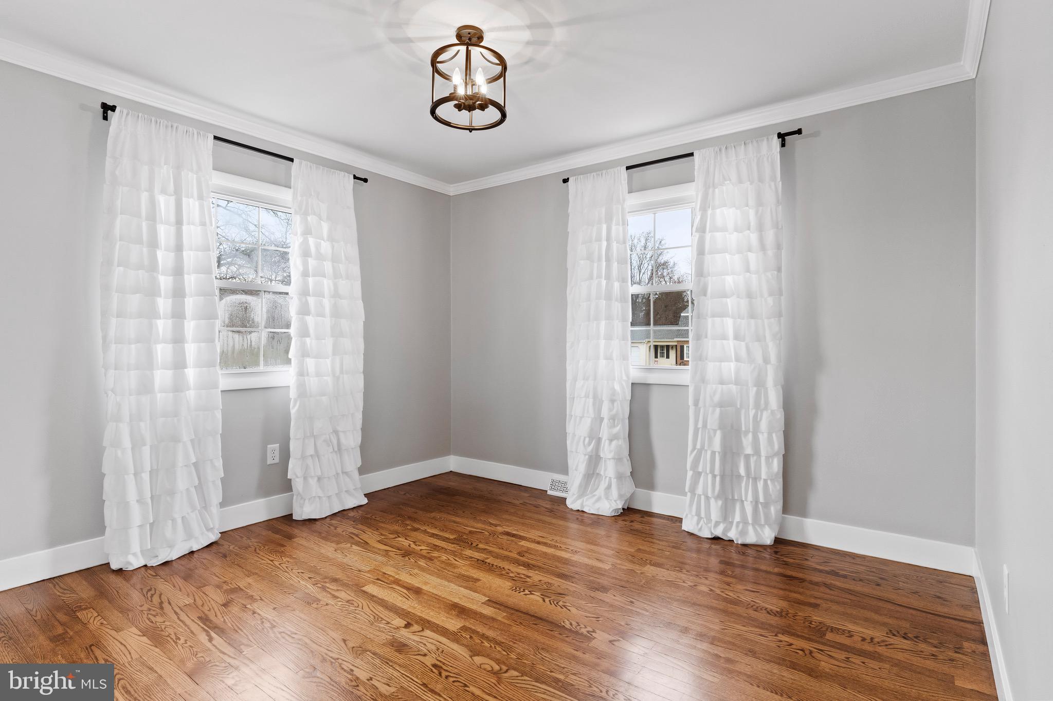 KENDOR SUMMIT - Residential