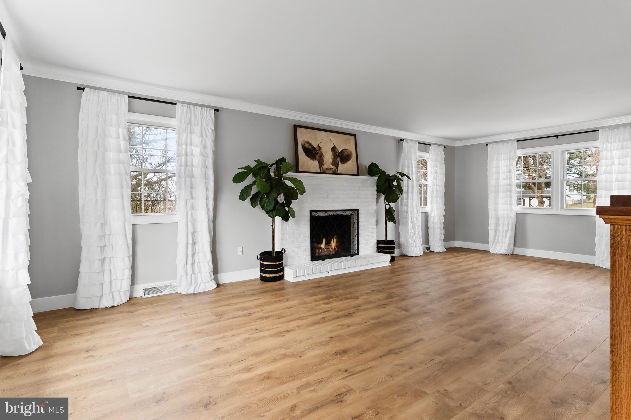 KENDOR SUMMIT - Residential