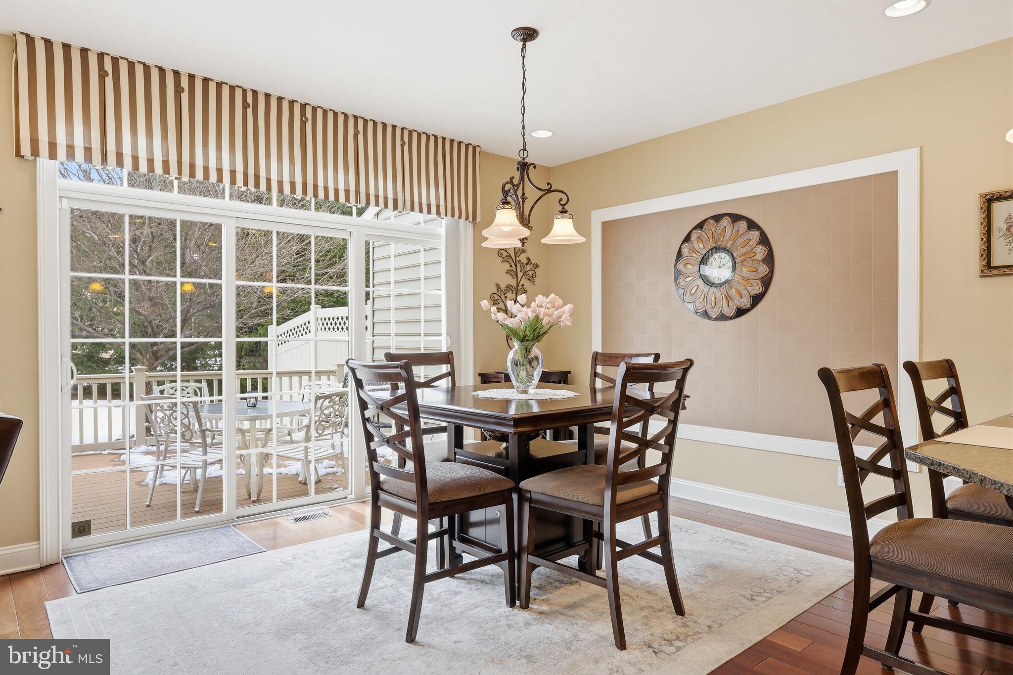 ST JAMES COURT - Residential