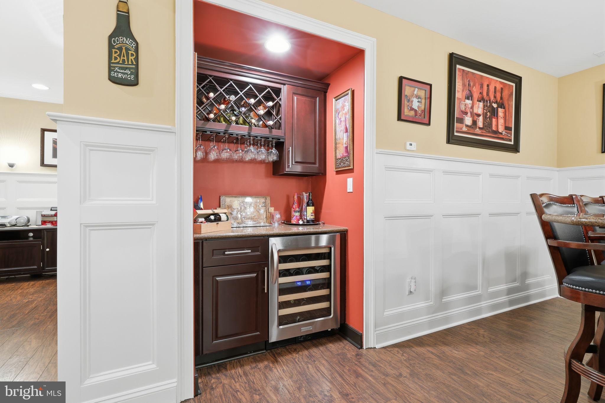 ST JAMES COURT - Residential