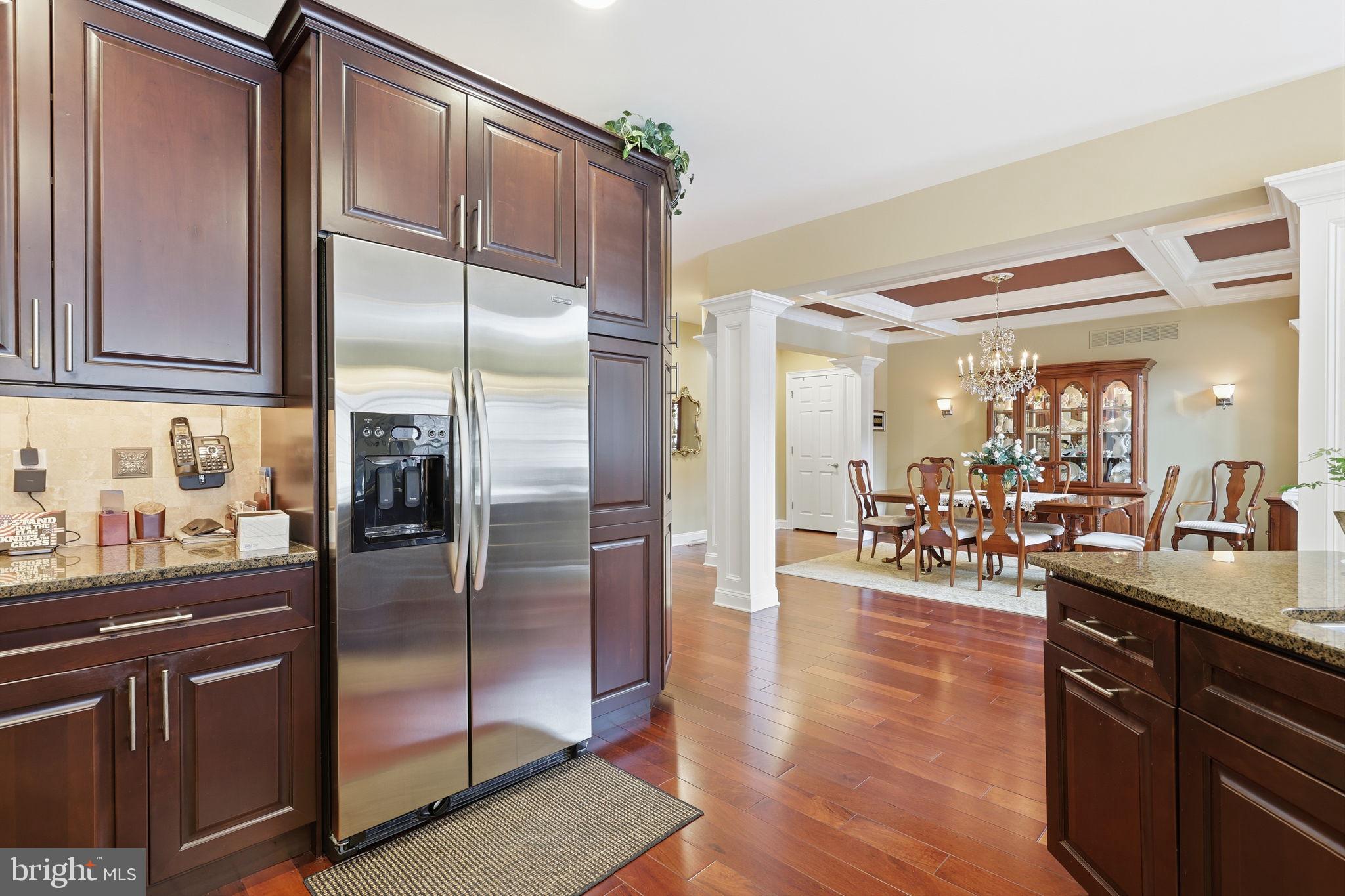 ST JAMES COURT - Residential