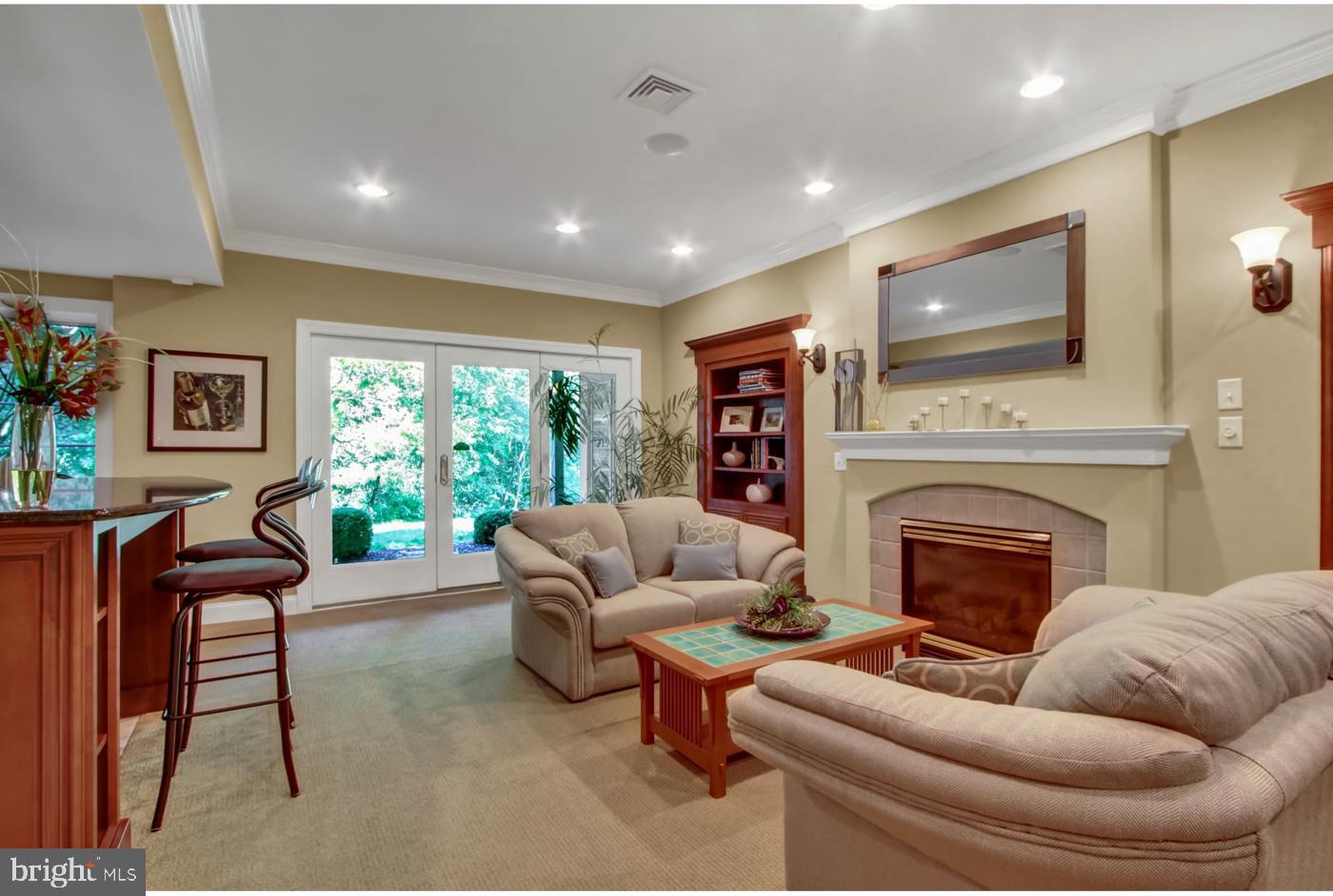 CHANTICLEER - Residential