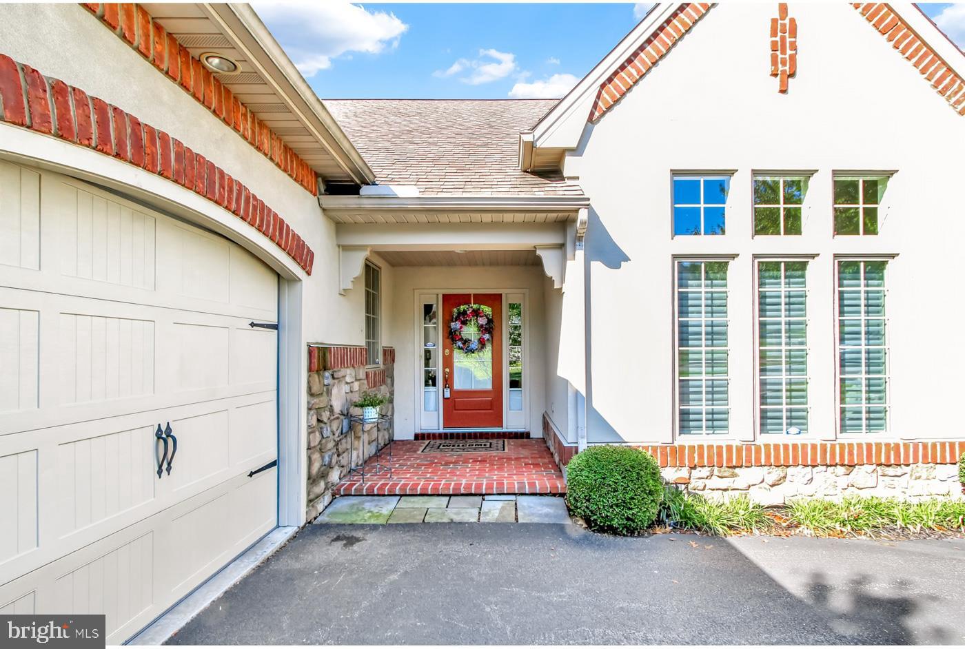 CHANTICLEER - Residential