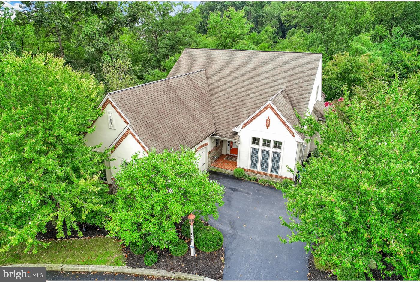 CHANTICLEER - Residential