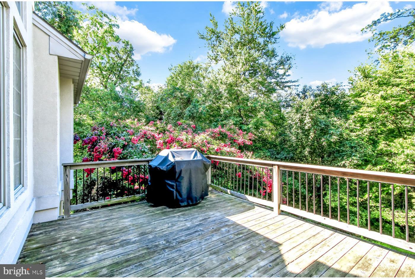 CHANTICLEER - Residential