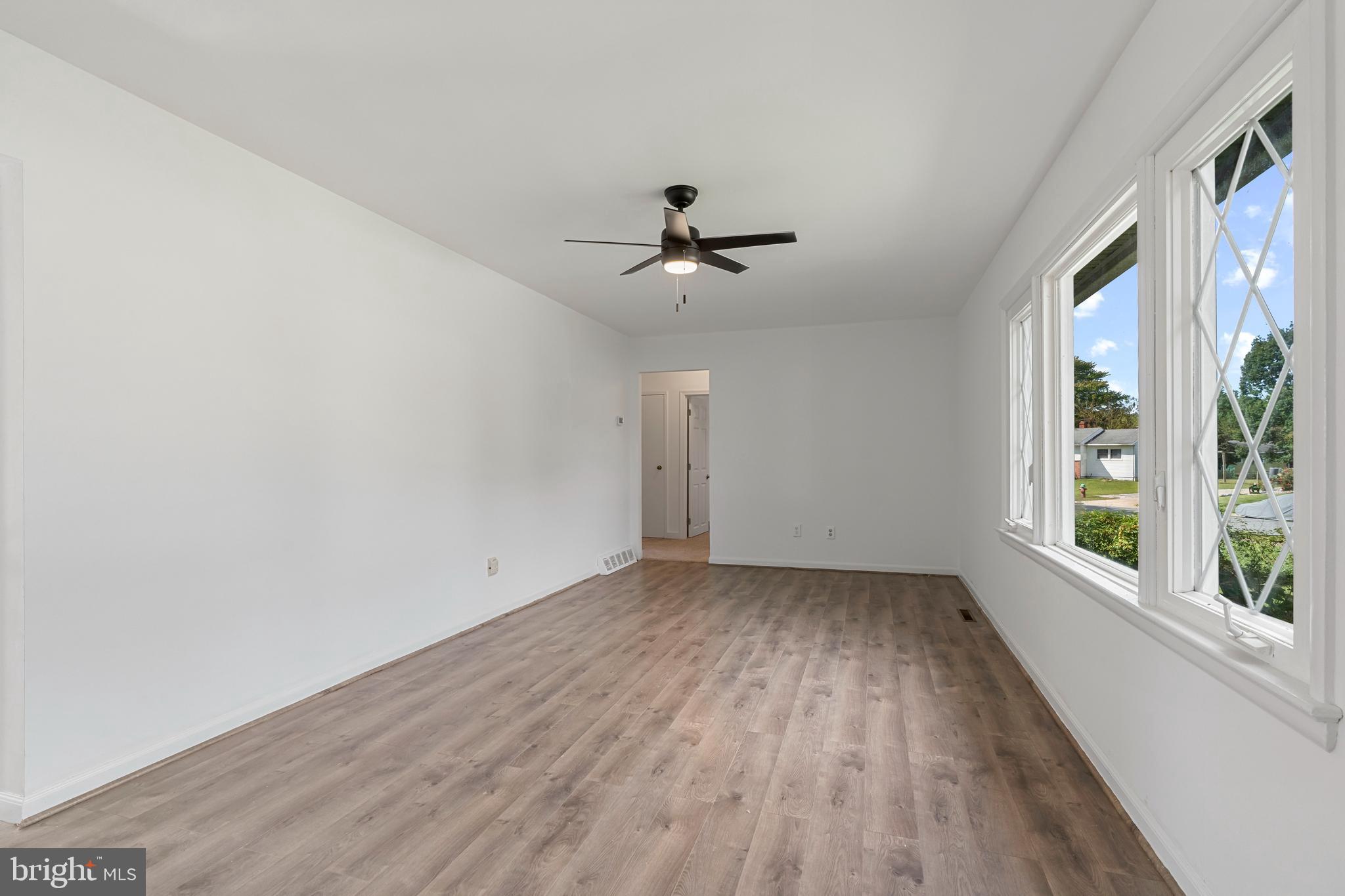 18 JOHN COLLINS CIRCLE