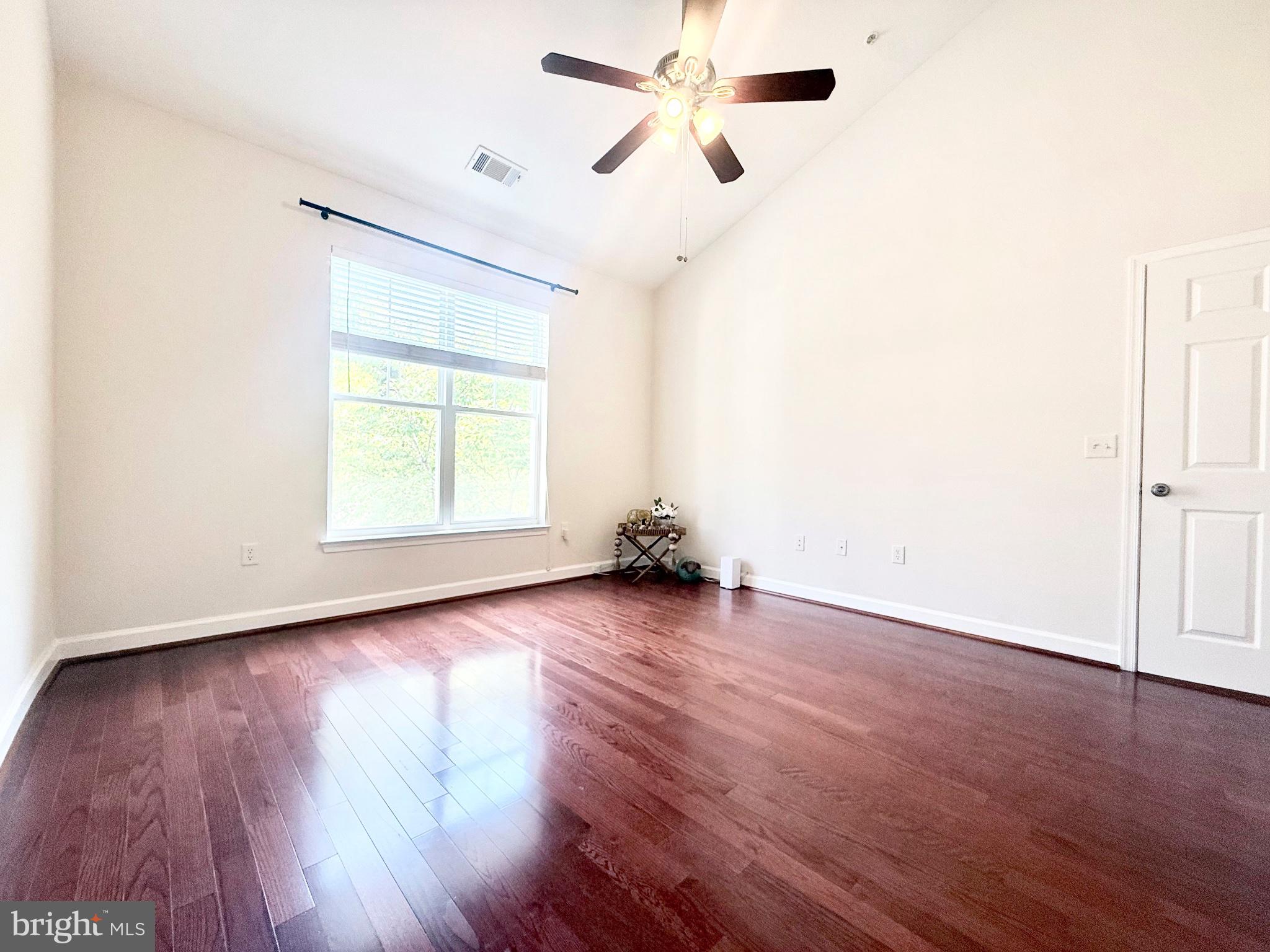 501 HUNGERFORD DRIVE 438