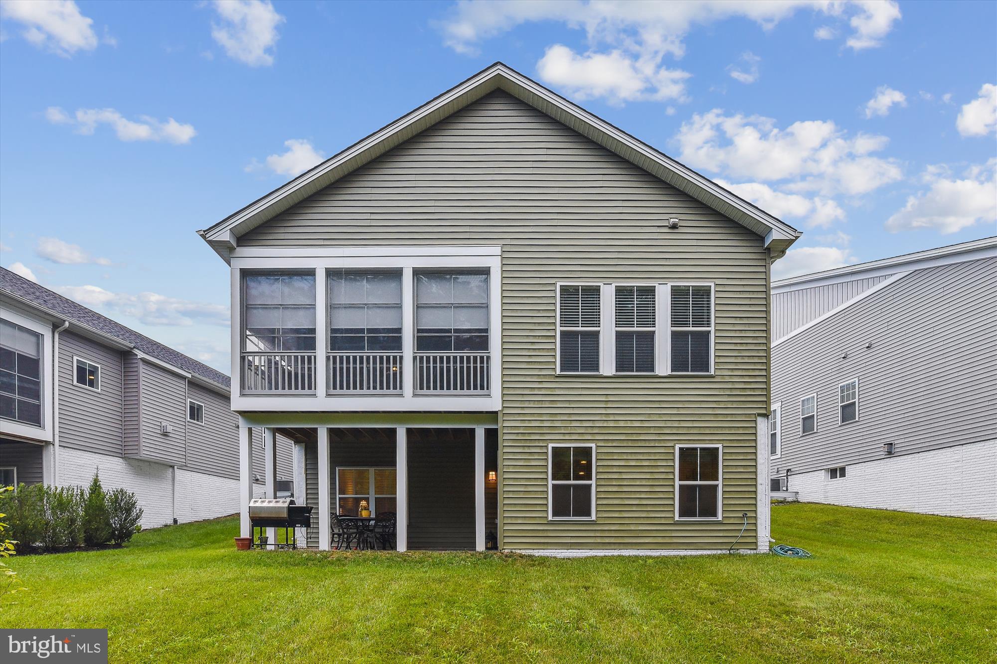 TWO RIVERS - Residential