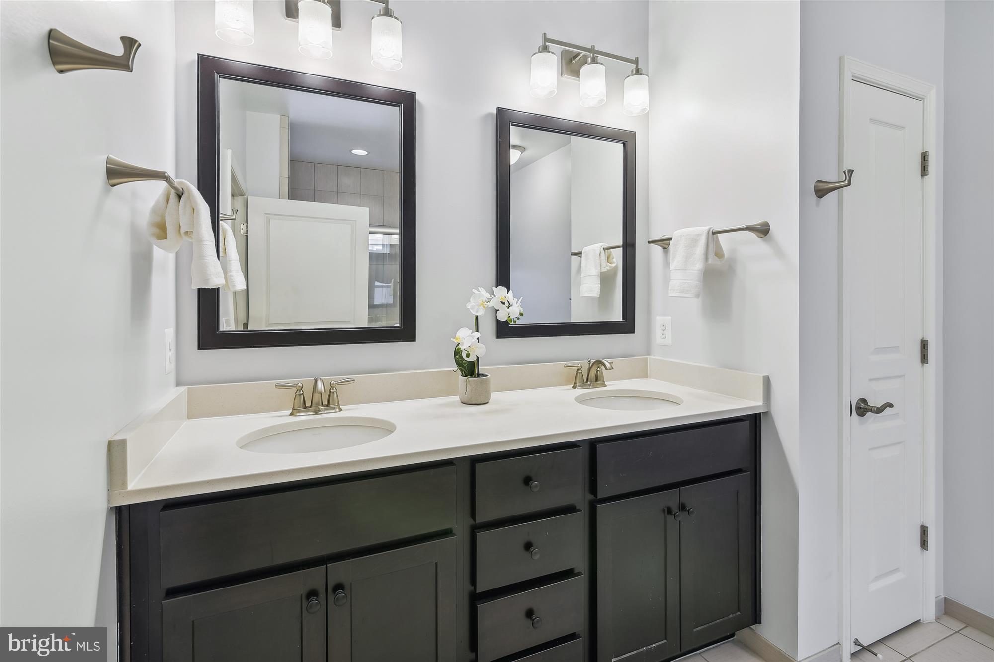 TWO RIVERS - Residential