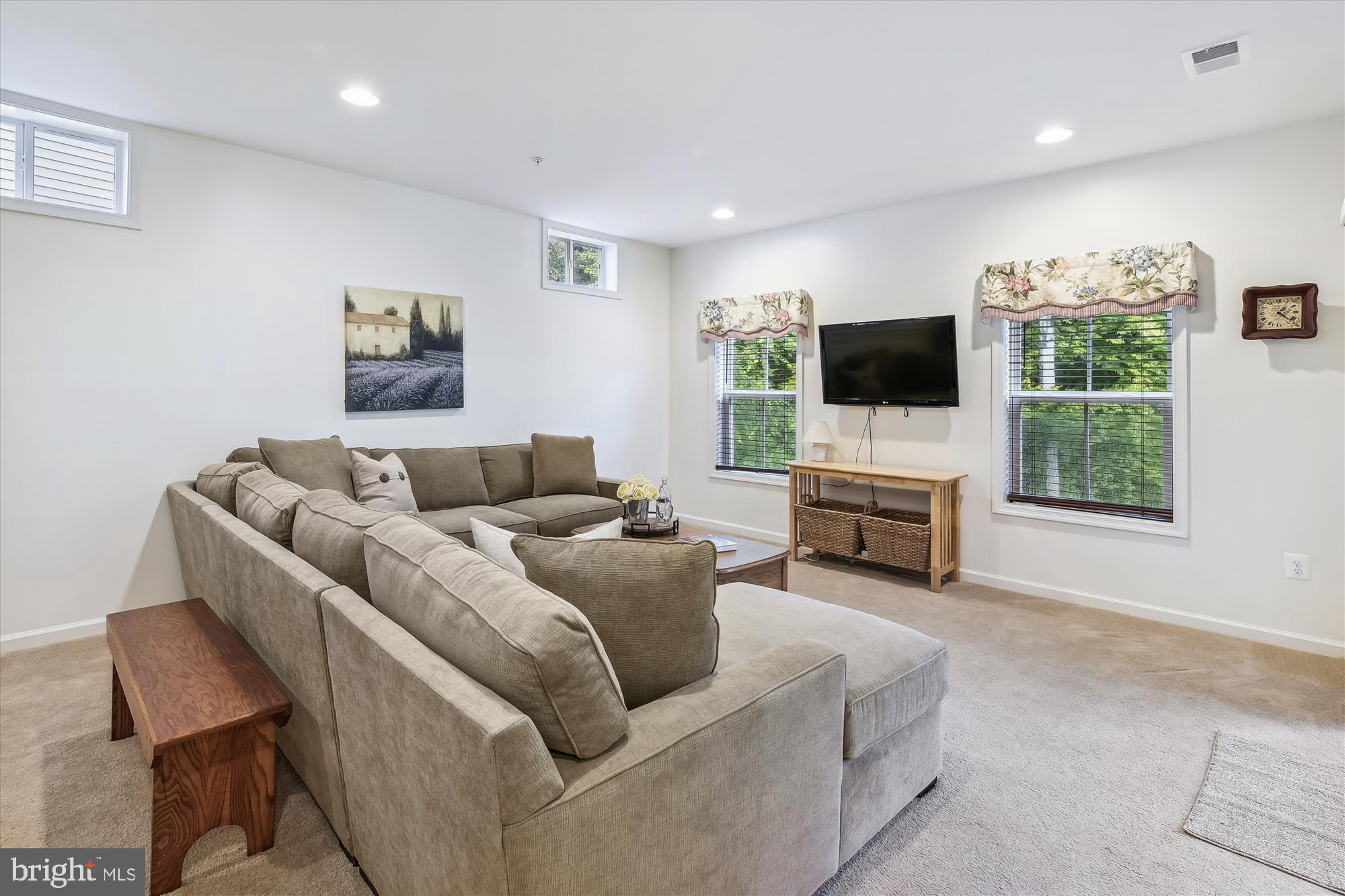 TWO RIVERS - Residential