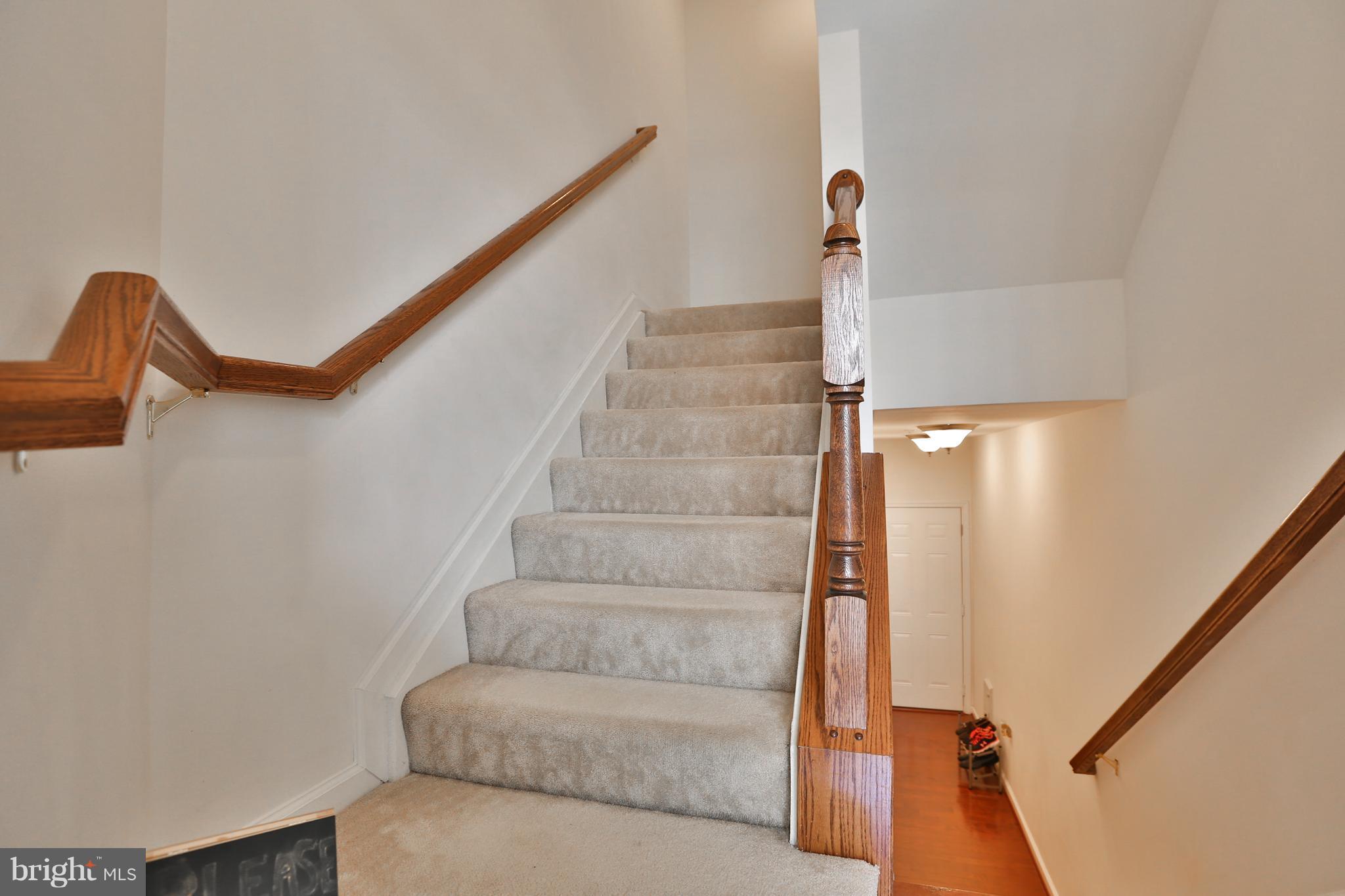 CENTREVILLE CROSSING - Residential Lease