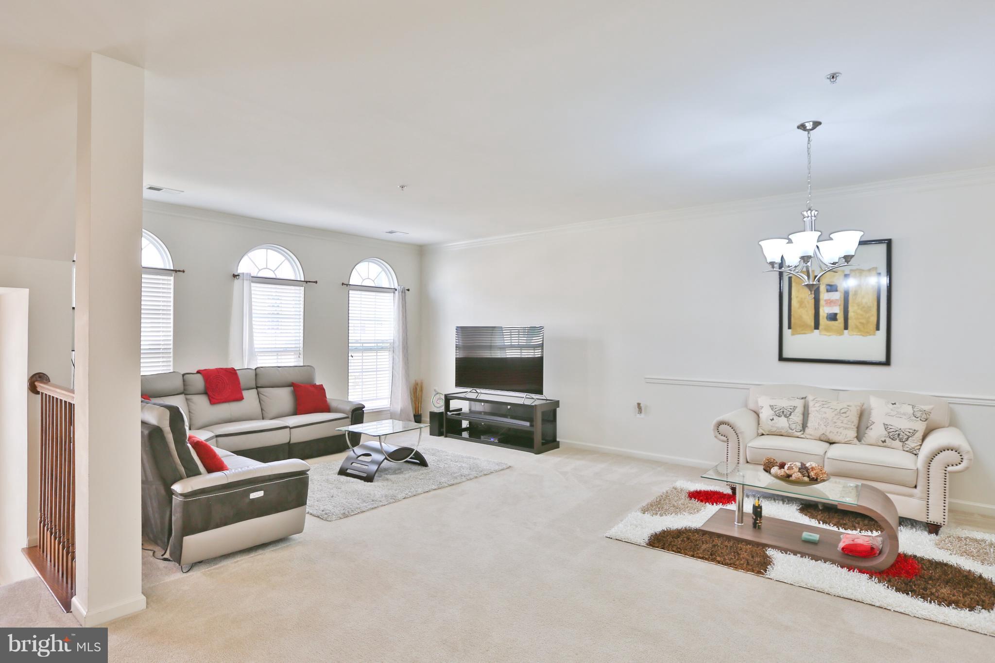 CENTREVILLE CROSSING - Residential Lease