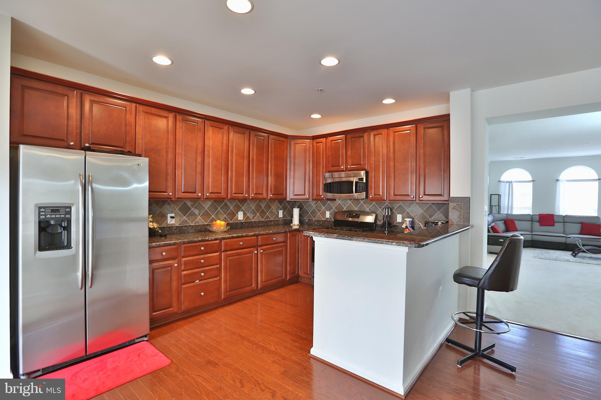 CENTREVILLE CROSSING - Residential Lease