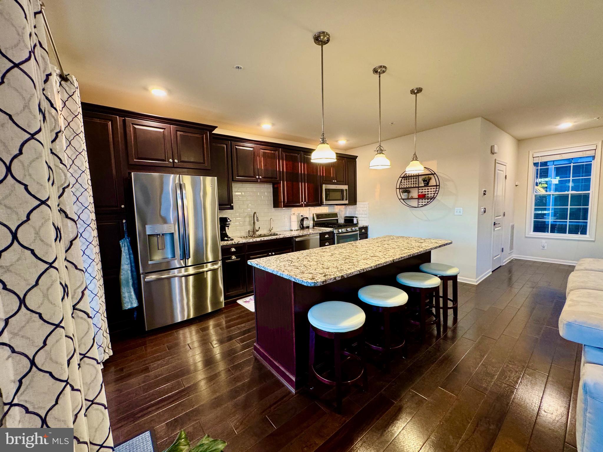 RIDGES AT LOUDOUN VALLEY - Residential Lease