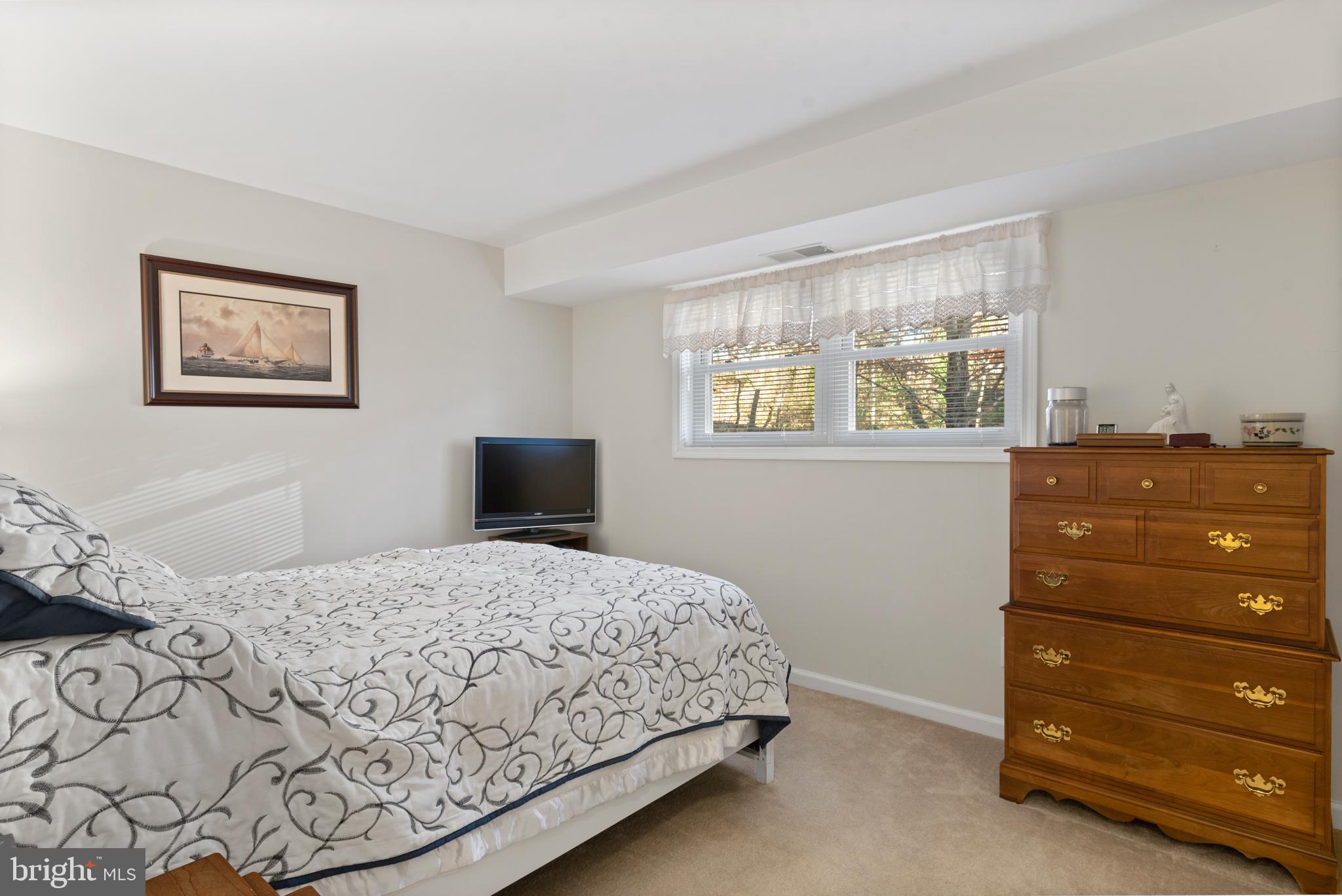 THE LANDING AT SPA CREEK - Residential