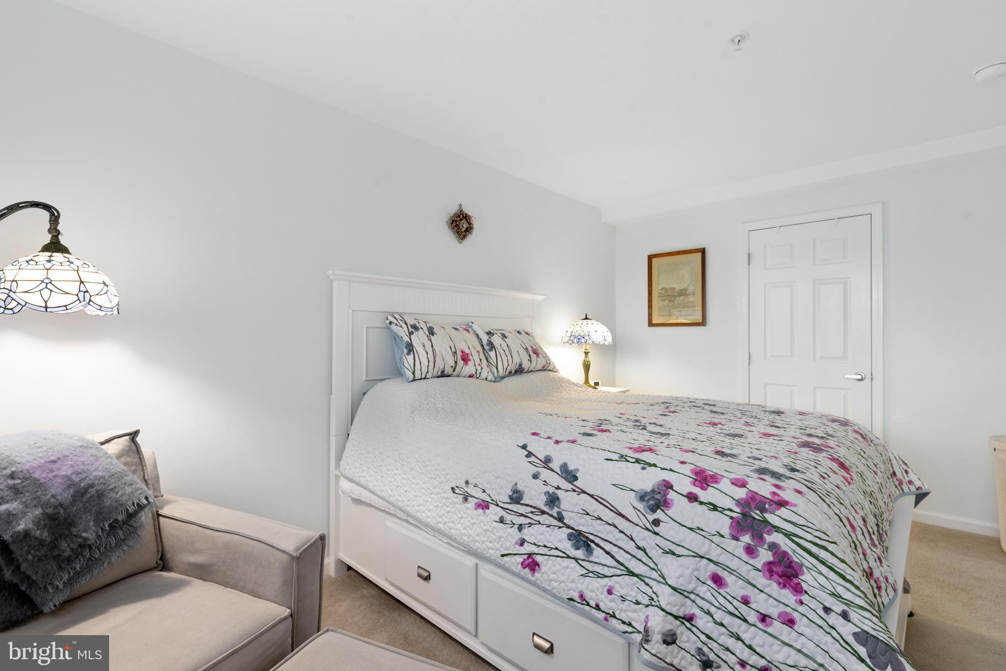 THE LANDING AT SPA CREEK - Residential