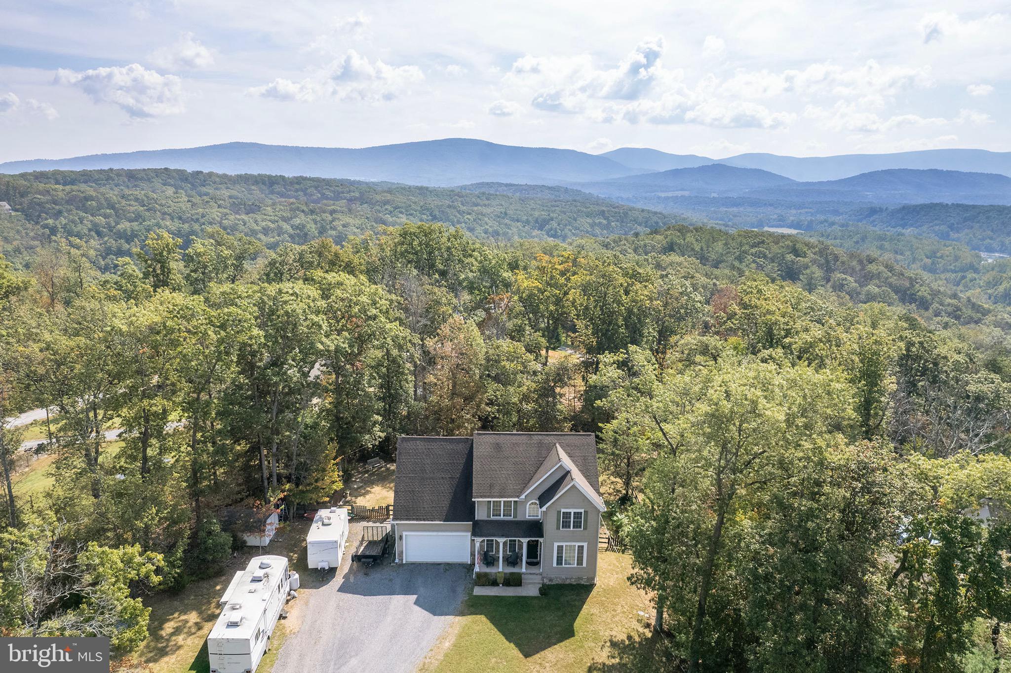THUNDERBIRD RANCH - Residential
