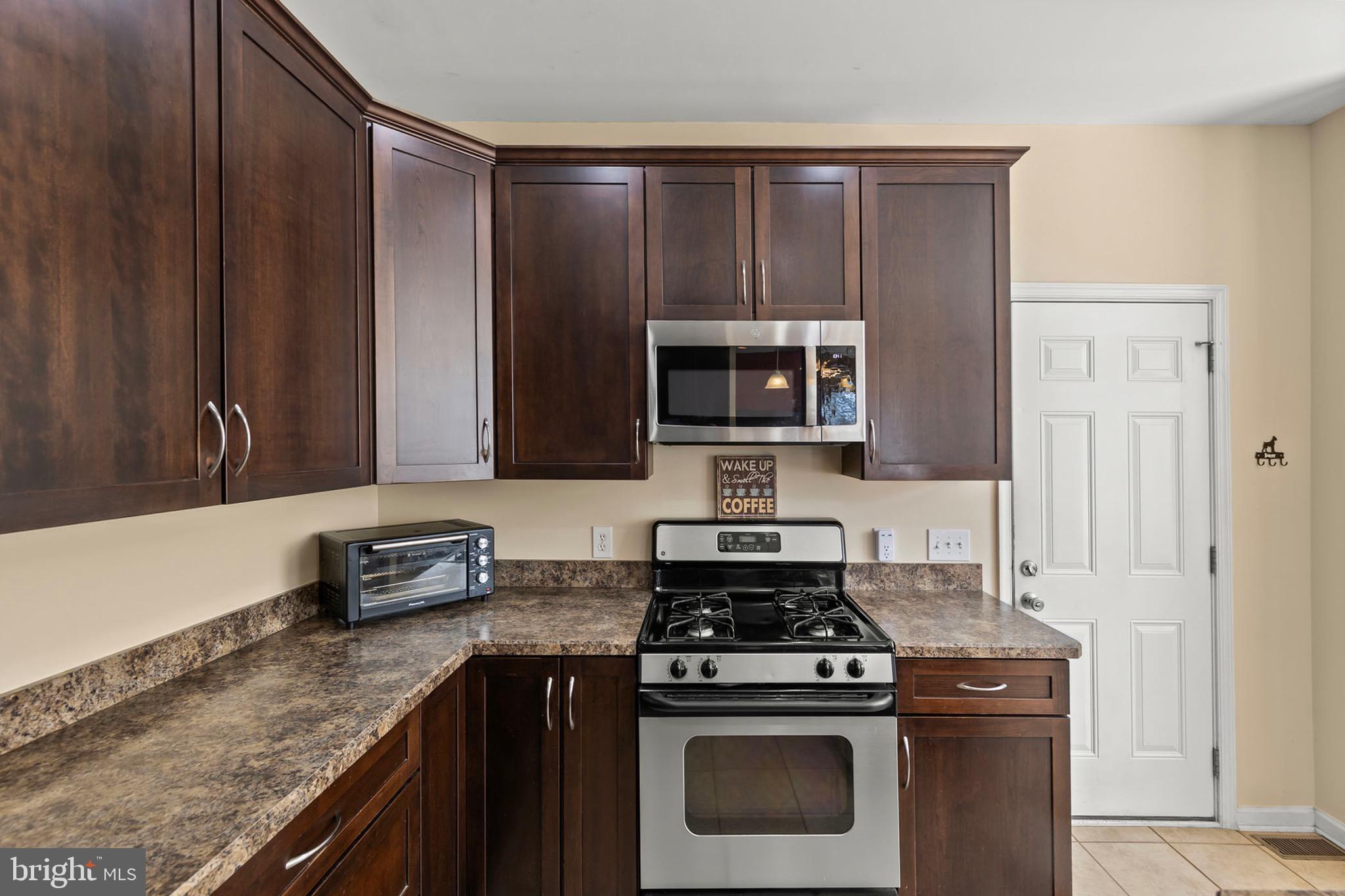 THUNDERBIRD RANCH - Residential