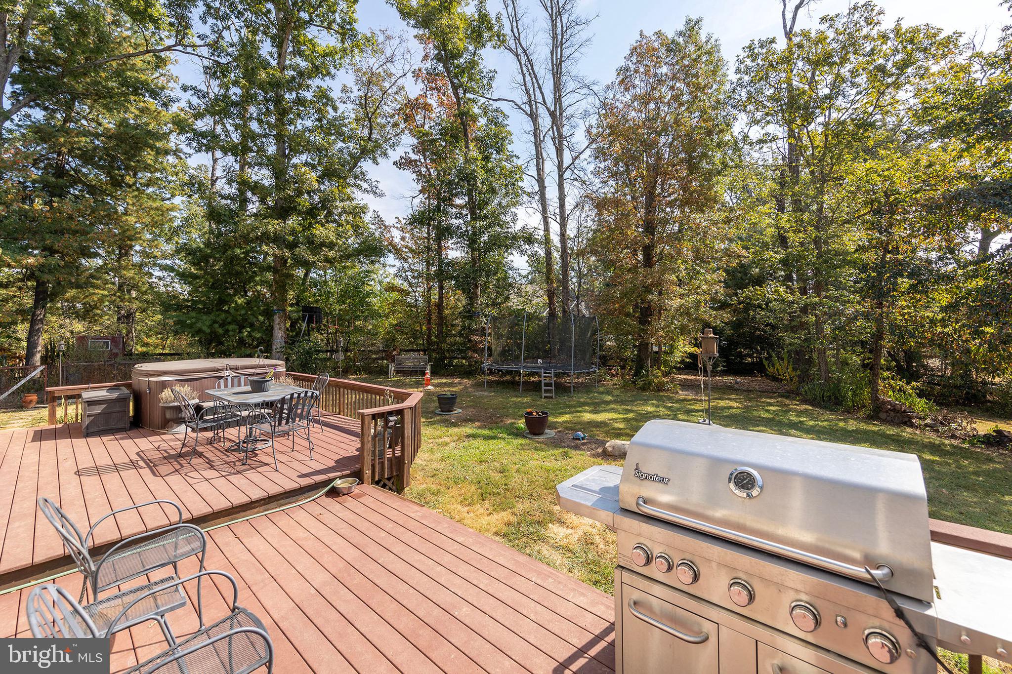 THUNDERBIRD RANCH - Residential