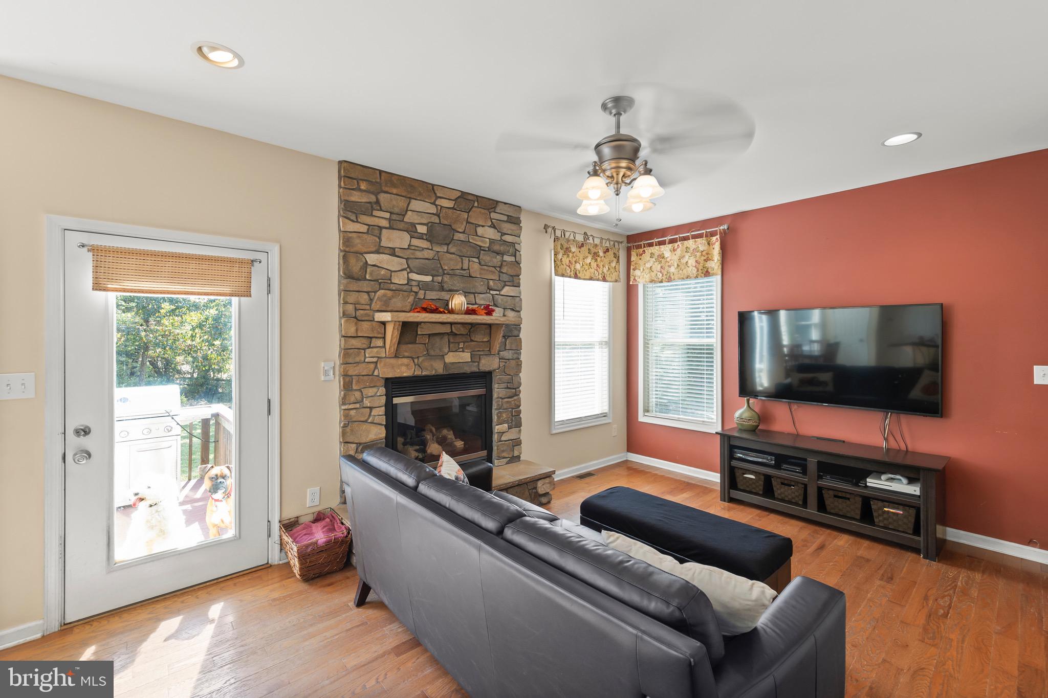 THUNDERBIRD RANCH - Residential