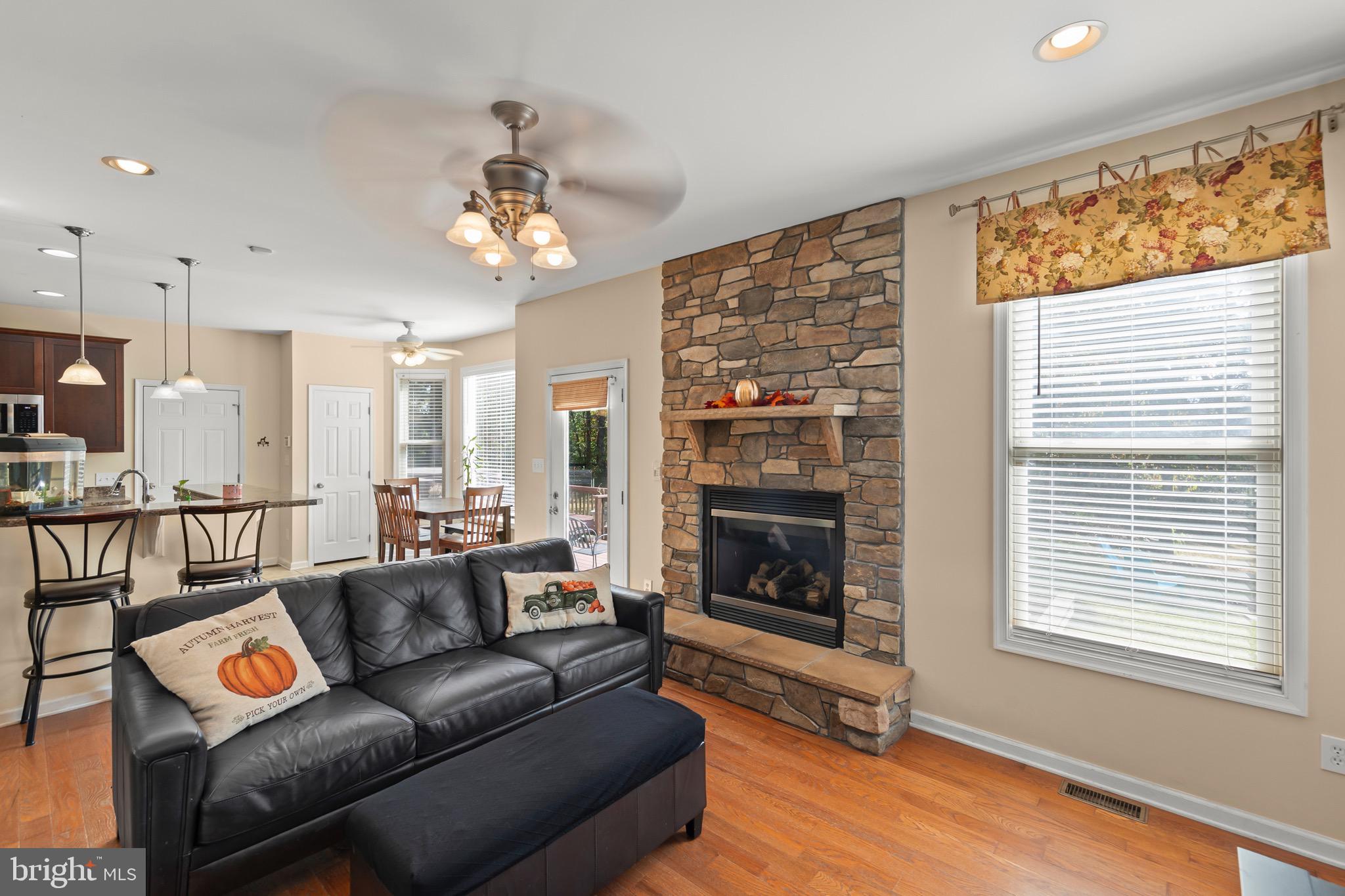 THUNDERBIRD RANCH - Residential