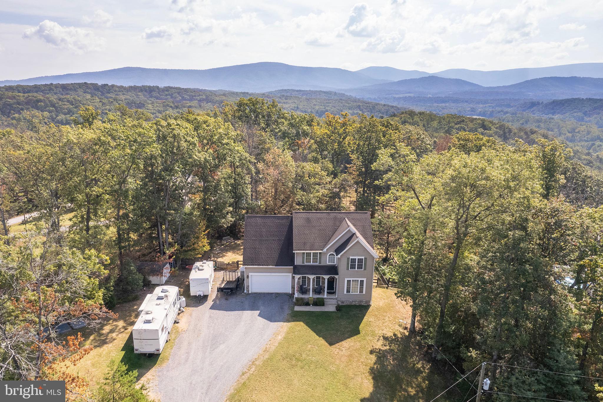 THUNDERBIRD RANCH - Residential