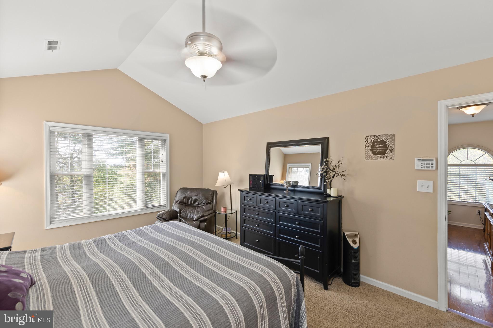 THUNDERBIRD RANCH - Residential