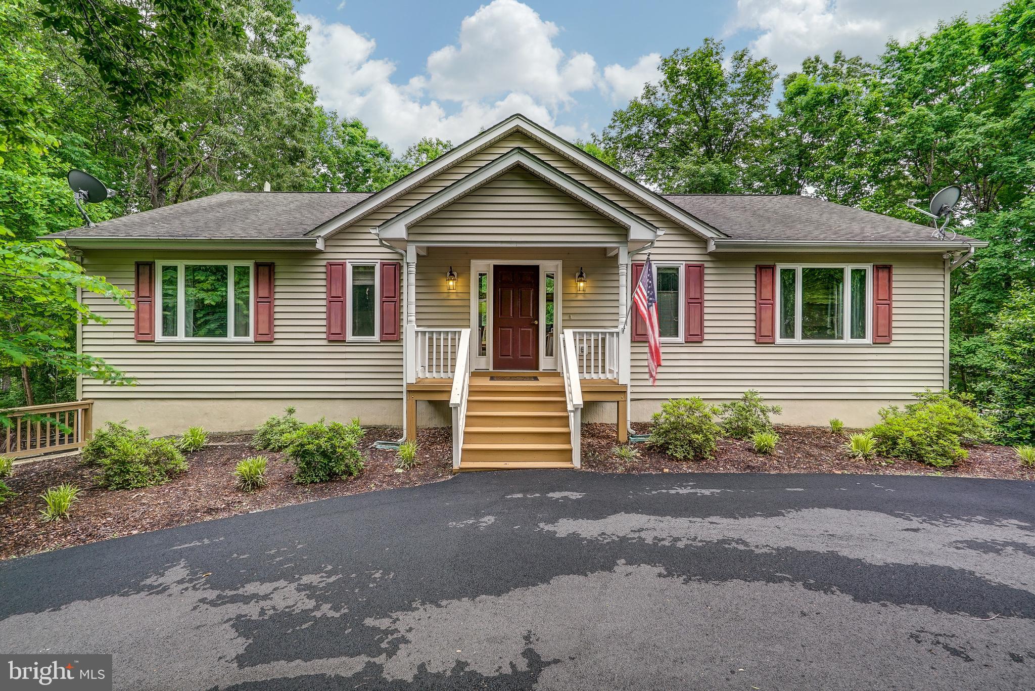 WYNDEMERE - Residential