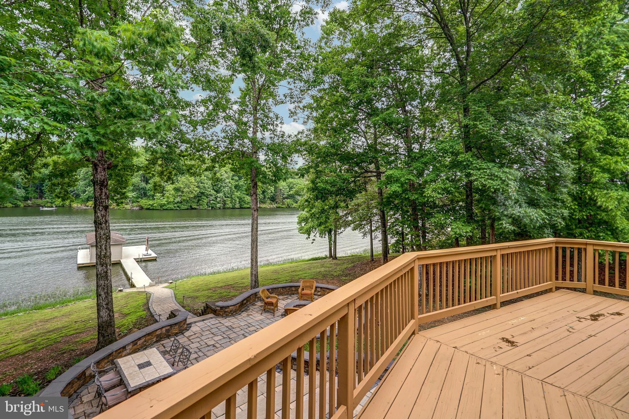 WYNDEMERE - Residential