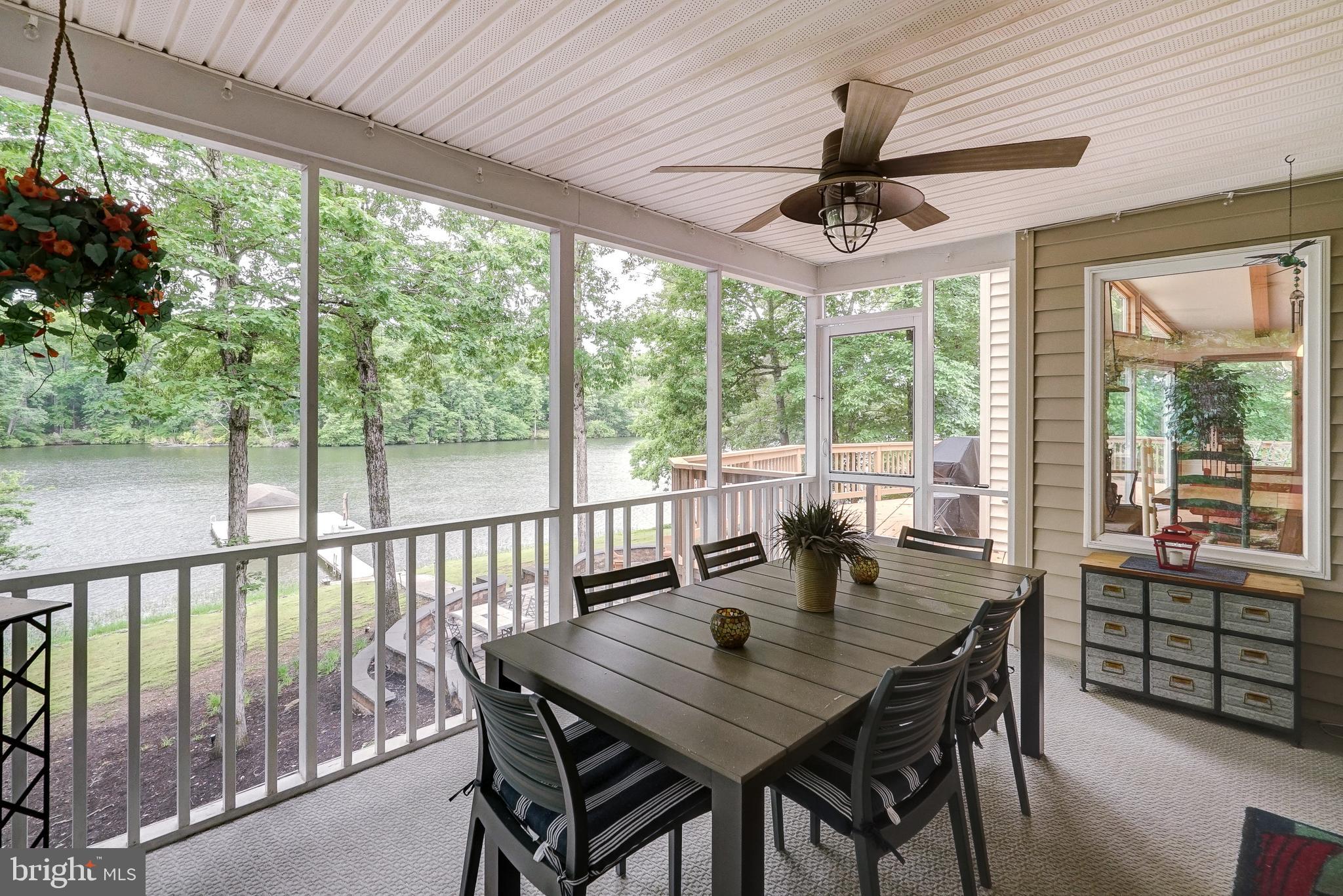 WYNDEMERE - Residential