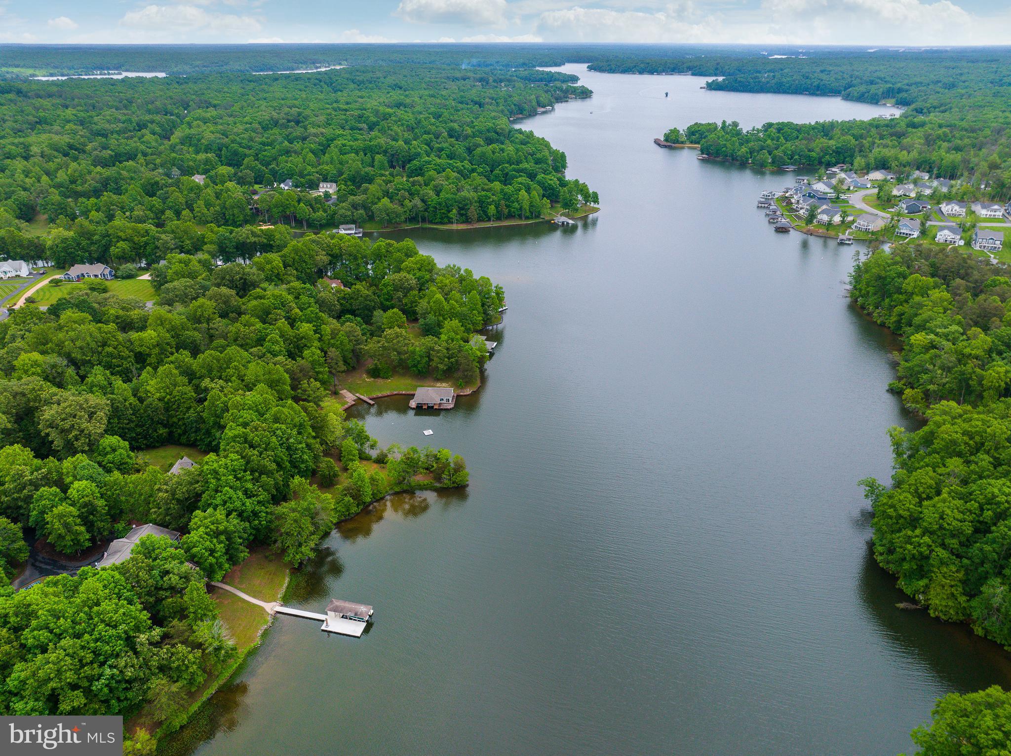 WYNDEMERE - Residential