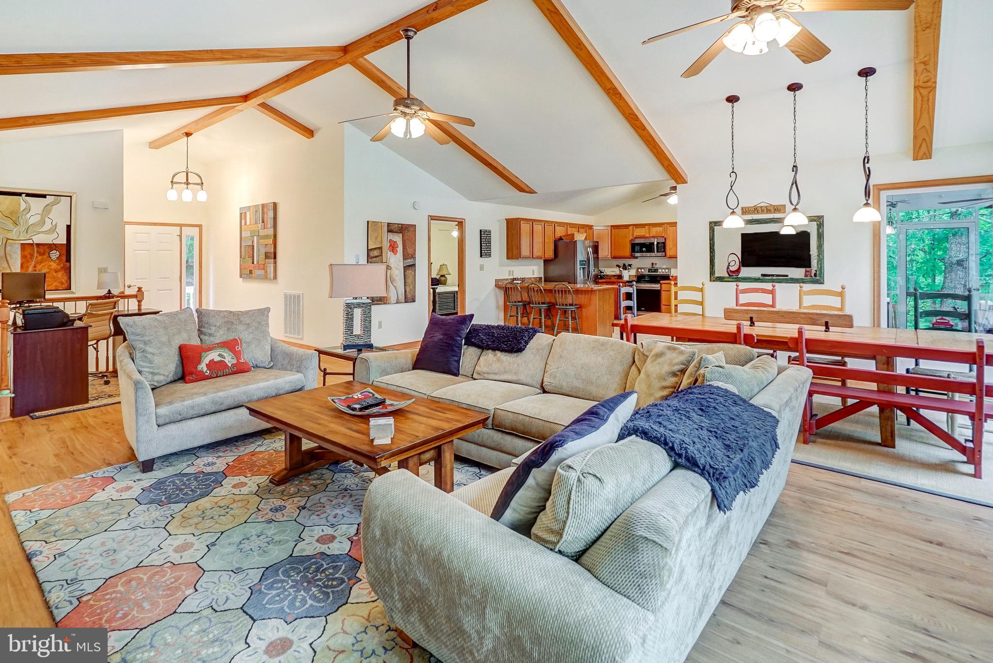 WYNDEMERE - Residential