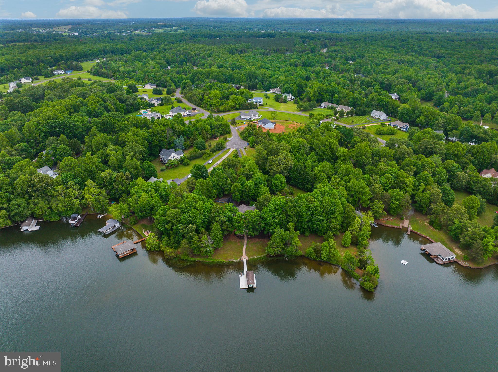 WYNDEMERE - Residential