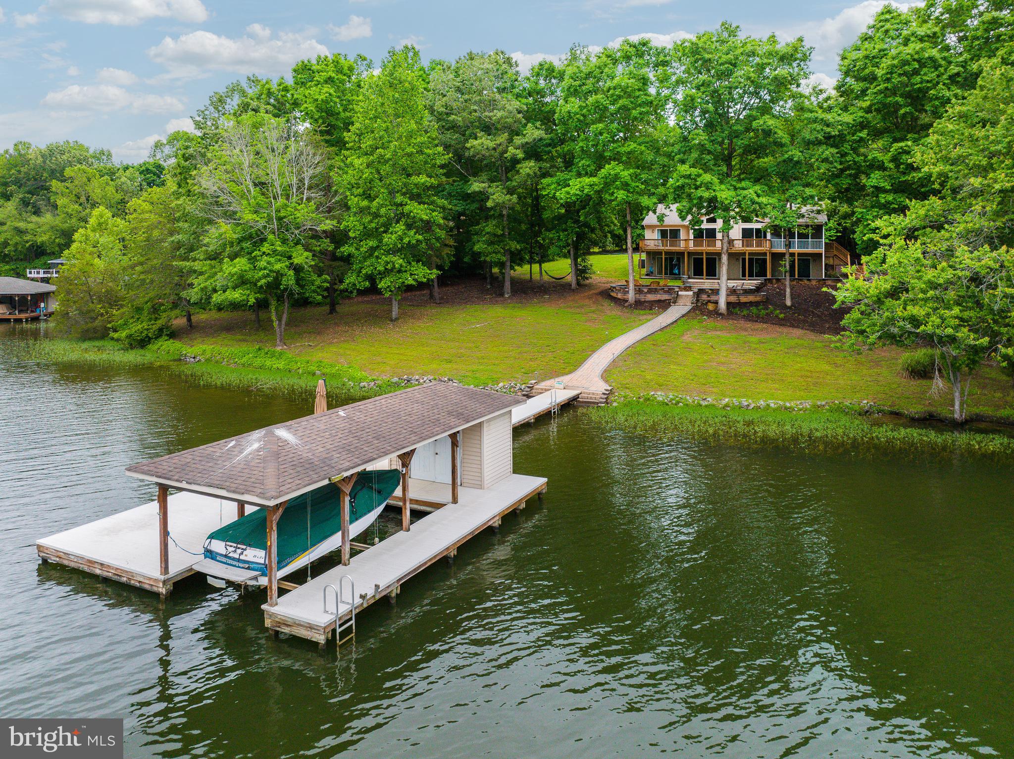 WYNDEMERE - Residential