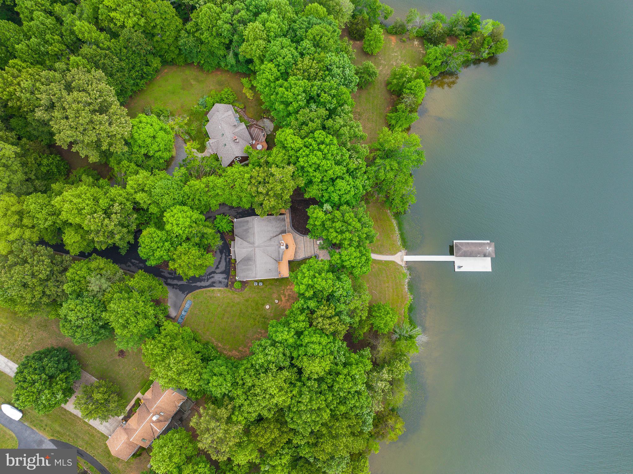 WYNDEMERE - Residential