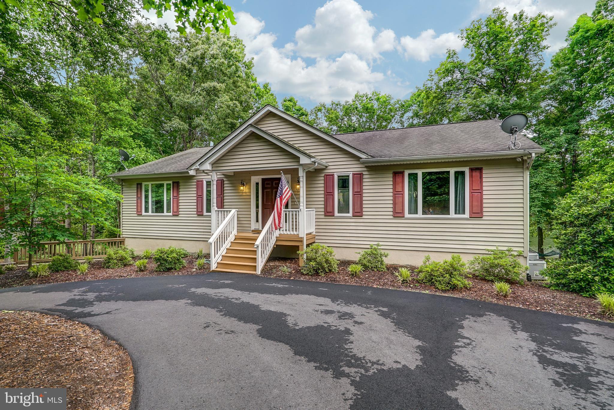 WYNDEMERE - Residential