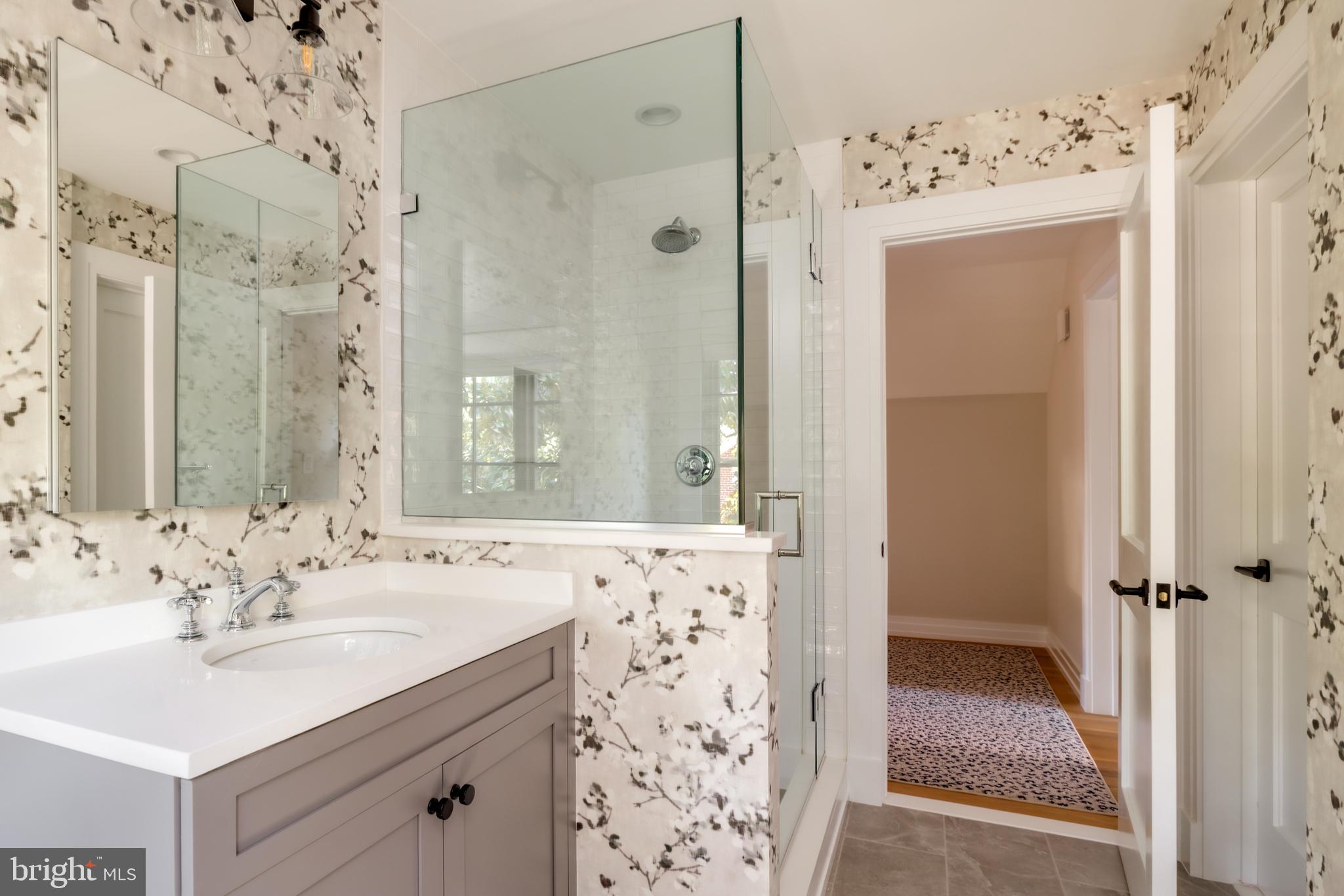 CLEVELAND PARK - Residential