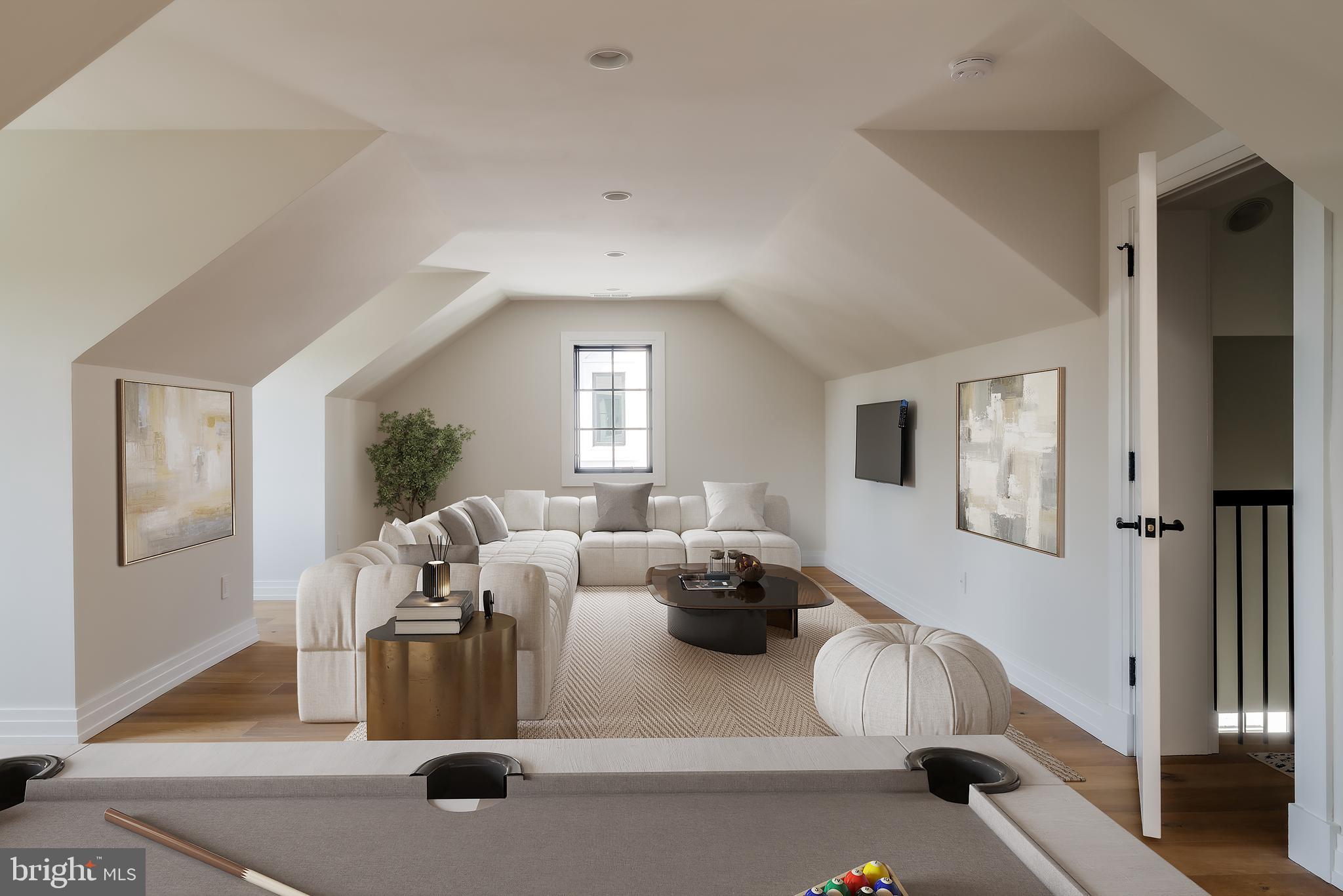 CLEVELAND PARK - Residential