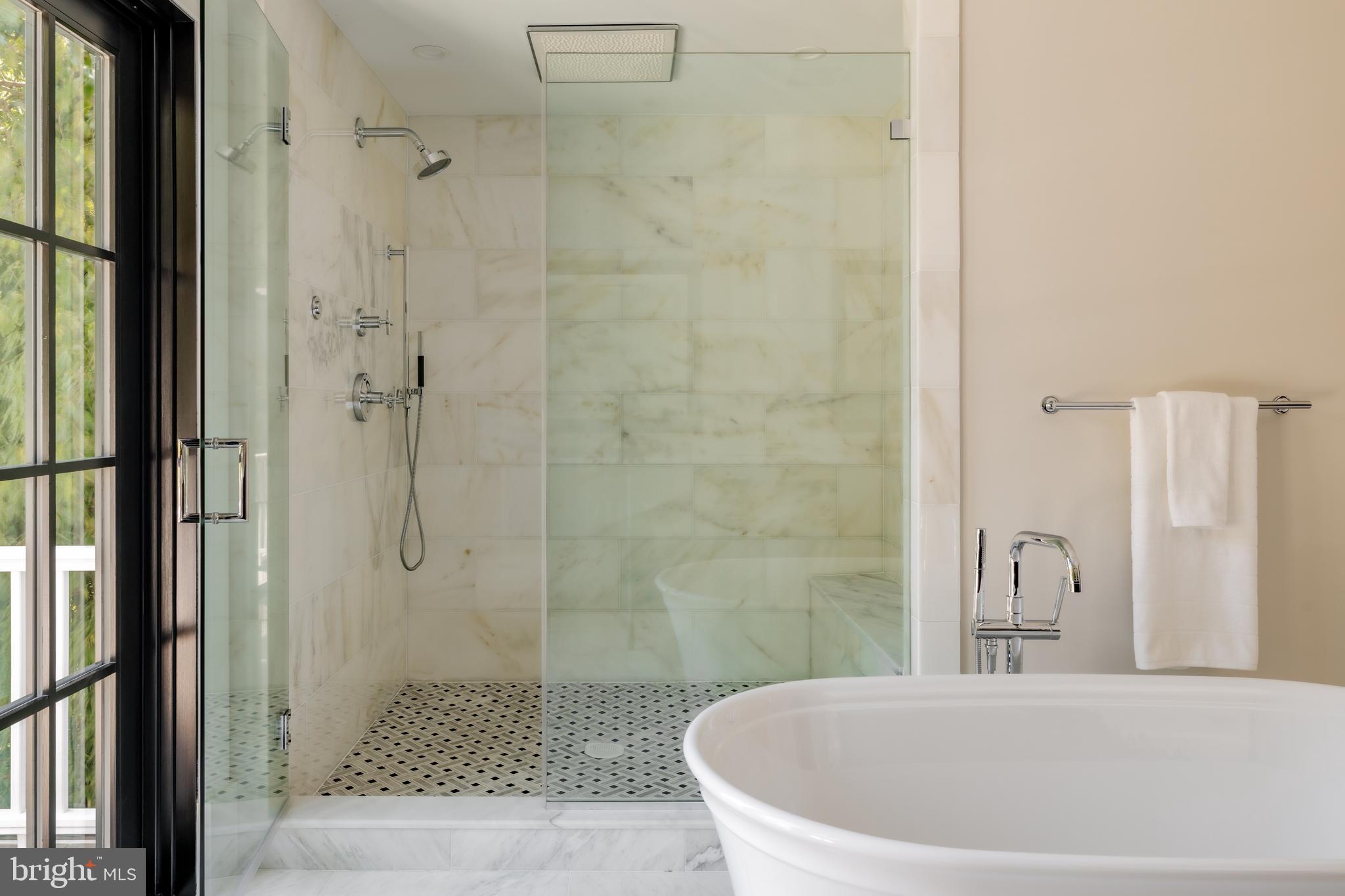 CLEVELAND PARK - Residential