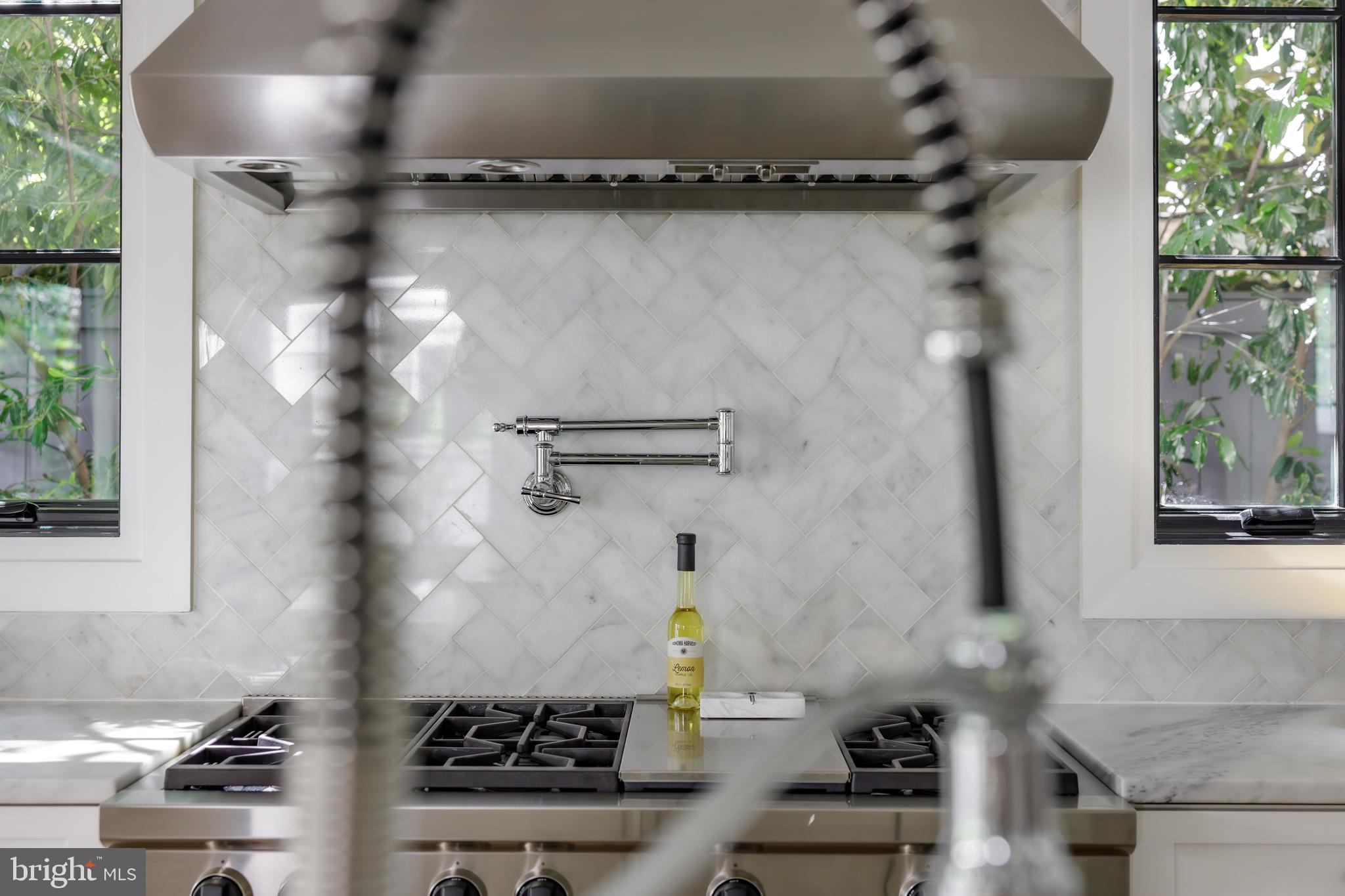 CLEVELAND PARK - Residential