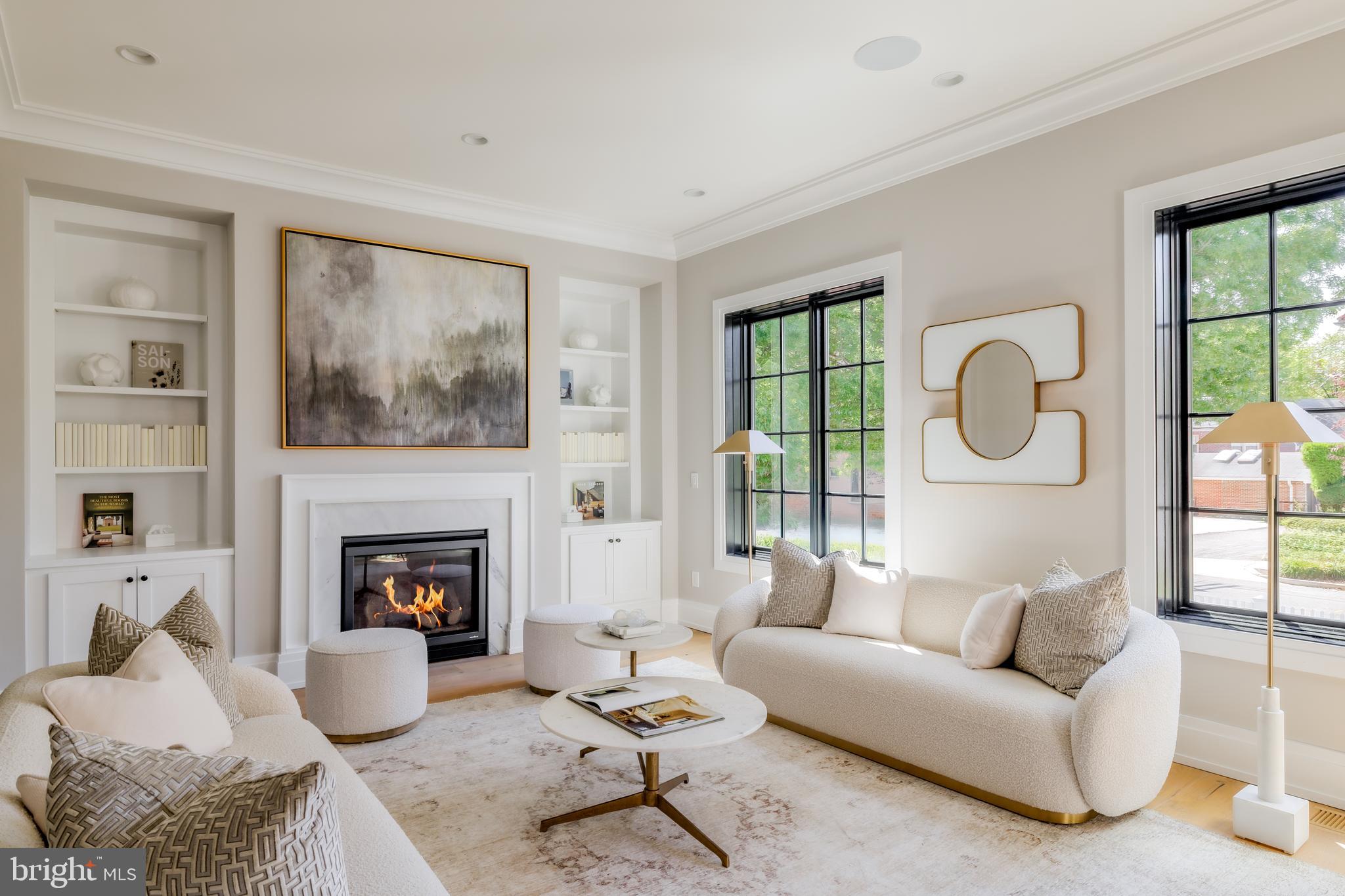 CLEVELAND PARK - Residential