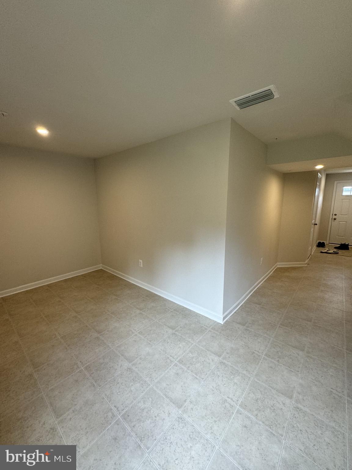 HERON POINT - Residential Lease