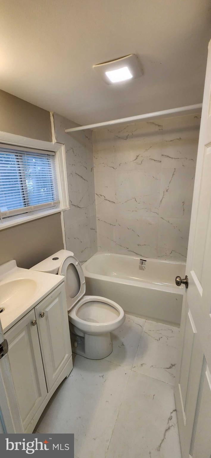 HUNTING PARK - Residential Lease