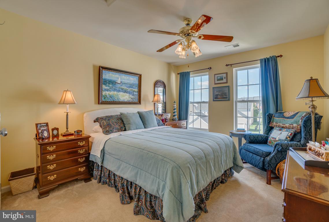 PORT POTOMAC - Residential
