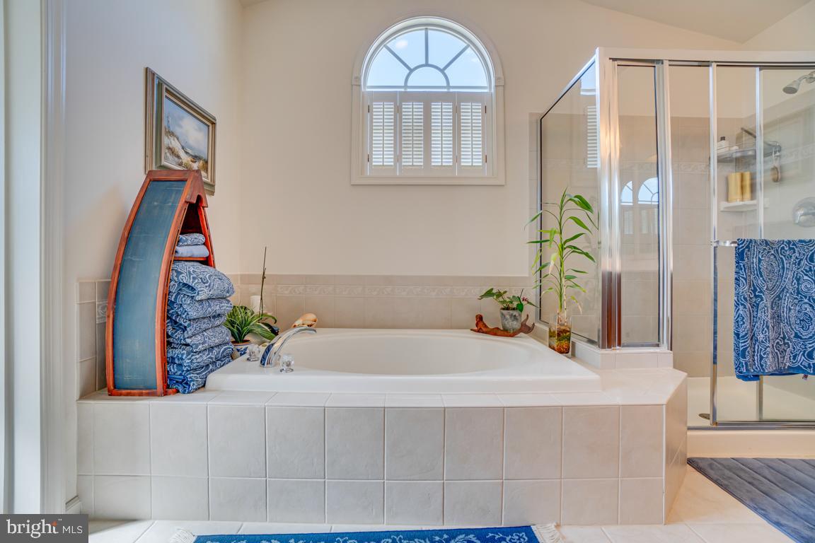 PORT POTOMAC - Residential