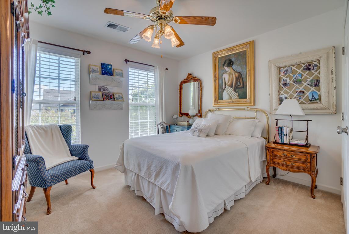 PORT POTOMAC - Residential
